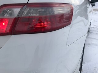 2010 Toyota Camry VI (XV40) Рестайлинг, белый, 1200000 рублей, вид 3