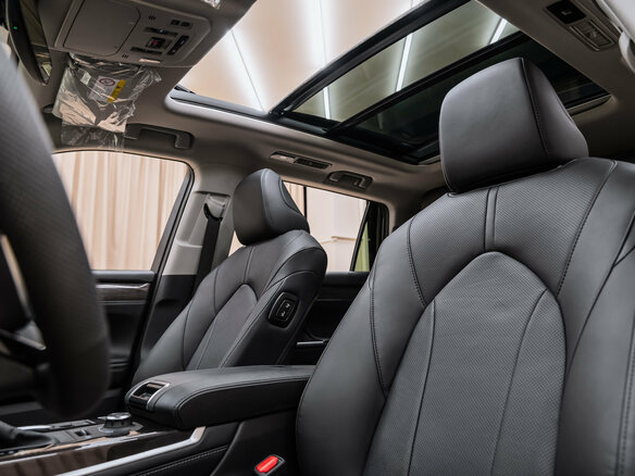 2025 Toyota Highlander IV (XU70), чёрный, 5295000 рублей - вид 16
