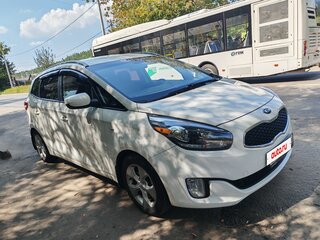 2016 Kia Carens III (RP), белый, 1350000 рублей, вид 2
