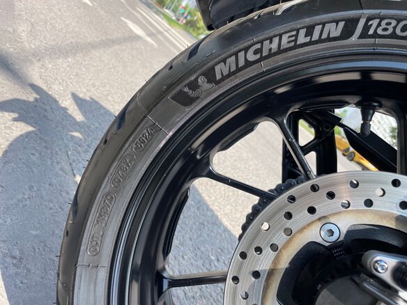 2017 Yamaha MT-09 (FZ-09), чёрный, 940000 рублей - вид 5