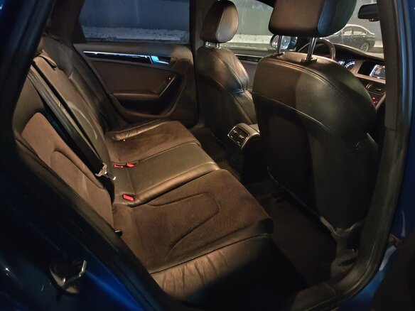 2011 Audi A4 IV (B8), синий, 1100000 рублей - вид 8