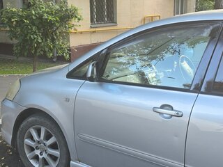 2004 Toyota Ipsum II (M20) Рестайлинг, серый, 620000 рублей, вид 2