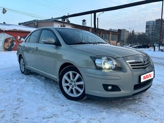 2007 Toyota Avensis II Рестайлинг, серебристый, 850000 рублей, вид 1