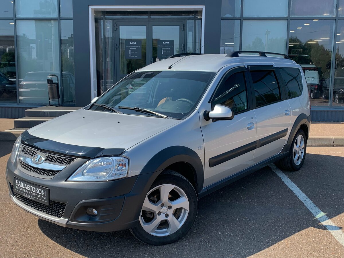 Открыть фотографии: Lada (ВАЗ) Largus I