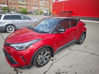 2020 Toyota C-HR I Рестайлинг, красный, 2400000 рублей, вид 1