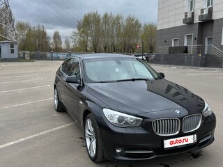 2011 BMW 5 серии Gran Turismo 550i xDrive VI (F10/F11/F07), серый, 1630000 рублей, вид 4