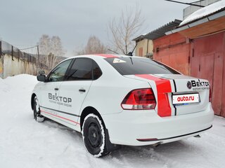 2018 Volkswagen Polo V Рестайлинг, белый, 650000 рублей, вид 5