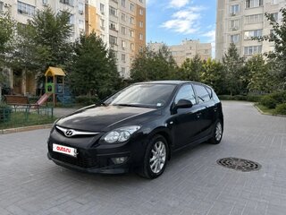 2010 Hyundai i30 I Рестайлинг, чёрный, 500000 рублей, вид 1