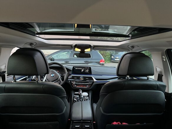 2020 BMW 5 серии 520i VII (G30/G31/G38) Рестайлинг, белый, 3950000 рублей - вид 9
