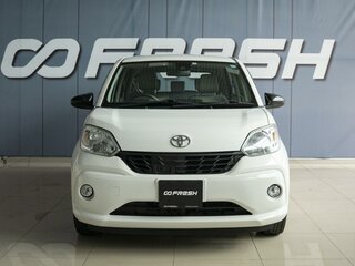 2018 Toyota Passo III, белый, 759000 рублей, вид 3