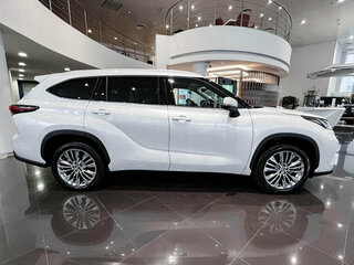 2026 Toyota Highlander IV (XU70), белый, 5424000 рублей, вид 5