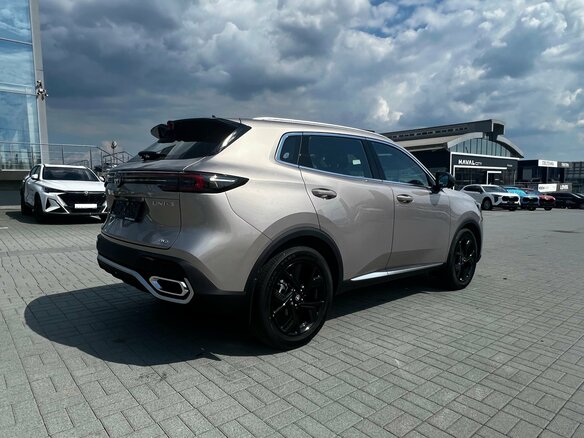 2026 Changan UNI-S I Рестайлинг, коричневый, 3249900 рублей - вид 5