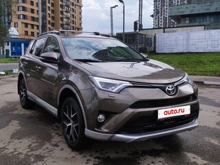 2017 Toyota RAV4 IV (XA40) Рестайлинг, коричневый, 3400000 рублей, вид 2