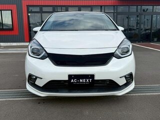 2022 Honda Fit IV, белый, 1090000 рублей, вид 2