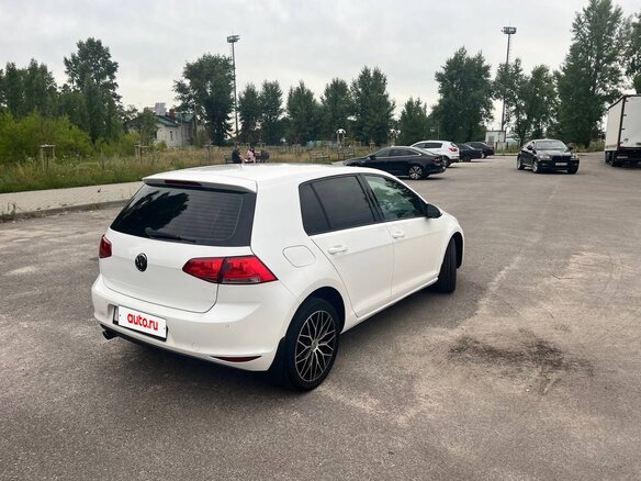 2014 Volkswagen Golf VII, белый, 1100000 рублей - вид 5