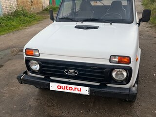 1997 Lada (ВАЗ) 2121 (4x4) I Рестайлинг, белый, 250000 рублей, вид 1