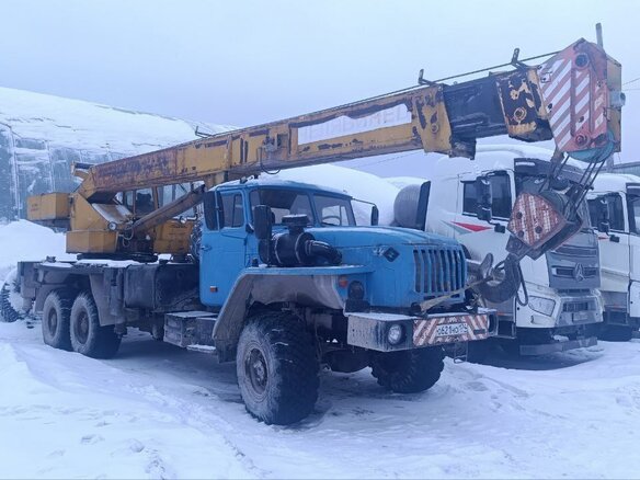 2007 Челябинец КС-45734, жёлтый, 2100000 рублей
