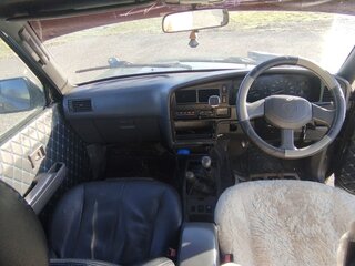 1991 Toyota Hilux Surf II, серый, 828000 рублей, вид 5