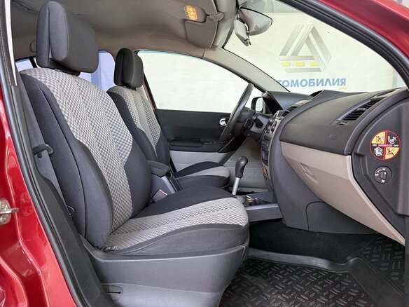 2005 Renault Megane II, красный - вид 10