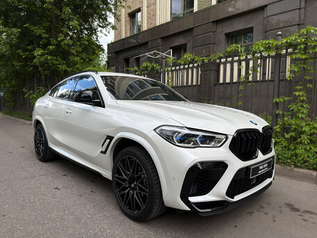 2021 BMW X6 M Competition III (F96), белый, 10200000 рублей, вид 1