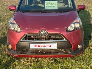 2017 Toyota Sienta II, красный, 1149000 рублей, вид 4