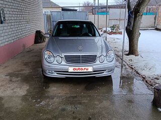2003 Mercedes-Benz E-Класс 270 III (W211, S211), серебристый, 1450000 рублей, вид 3