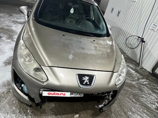 2011 Peugeot 308 I Рестайлинг, серый, 320000 рублей, вид 1