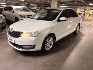 2018 Skoda Rapid I Рестайлинг, белый, 1000000 рублей, вид 2