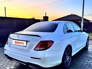 2017 Mercedes-Benz E-Класс 200 V (W213, S213, C238), белый, 2590000 рублей, вид 3