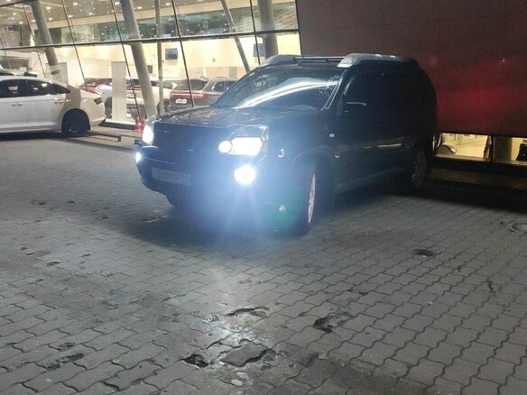 2010 Nissan X-Trail II, чёрный, 850000 рублей - вид 10