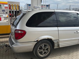2001 Chrysler Town & Country IV, серебристый, 565000 рублей, вид 5