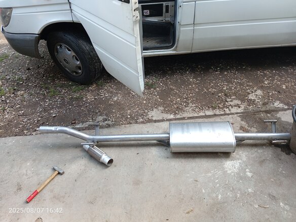 2002 Mercedes-Benz Sprinter, белый, 850000 рублей - вид 17
