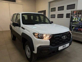 2026 Lada (ВАЗ) Niva Travel I Рестайлинг, белый, 1404809 рублей, вид 3