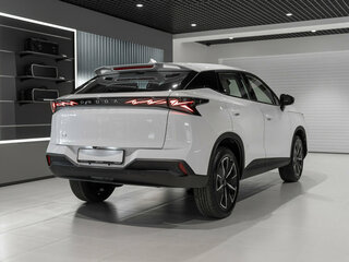 2026 Omoda C5 II, белый, 2629000 рублей, вид 4
