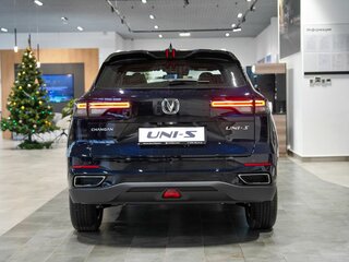 2025 Changan UNI-S I, чёрный, 2959900 рублей, вид 4