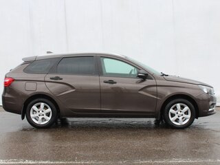 2020 Lada (ВАЗ) Vesta SW Cross I, коричневый, 900000 рублей, вид 4