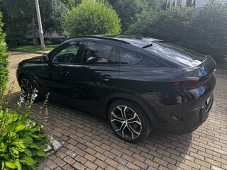 2020 BMW X6 40i III (G06), чёрный, 8000000 рублей, вид 5