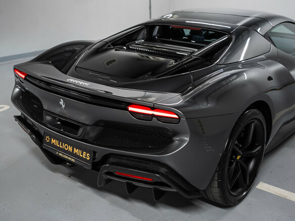 2025 Ferrari 296 GTS, серый - вид 20