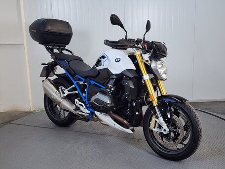 2017 BMW R 1200 R, белый, 799000 рублей, вид 2