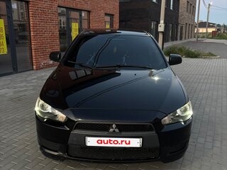 2010 Mitsubishi Lancer X, чёрный, 700000 рублей, вид 2