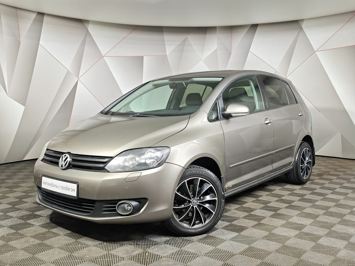 Открыть фотографии: Volkswagen Golf Plus II