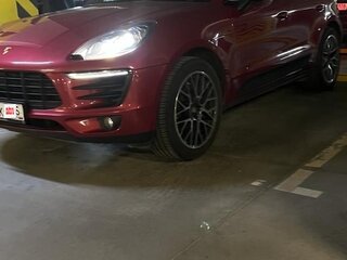2015 Porsche Macan S I, красный, 2900000 рублей, вид 2