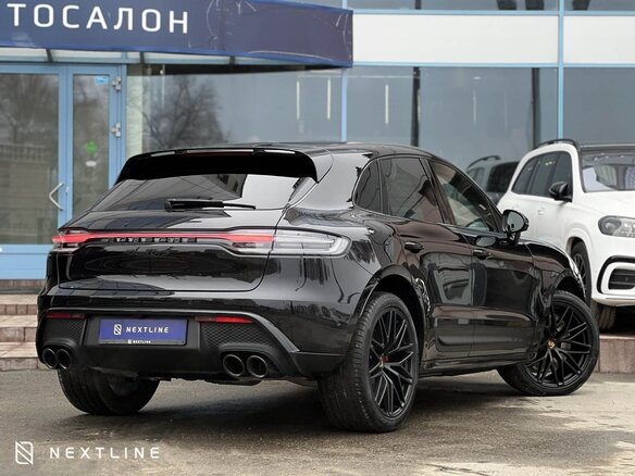 2026 Porsche Macan GTS I Рестайлинг 2, чёрный - вид 2
