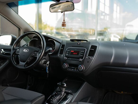 2017 Kia Cerato III Рестайлинг (Classic), серый - вид 9