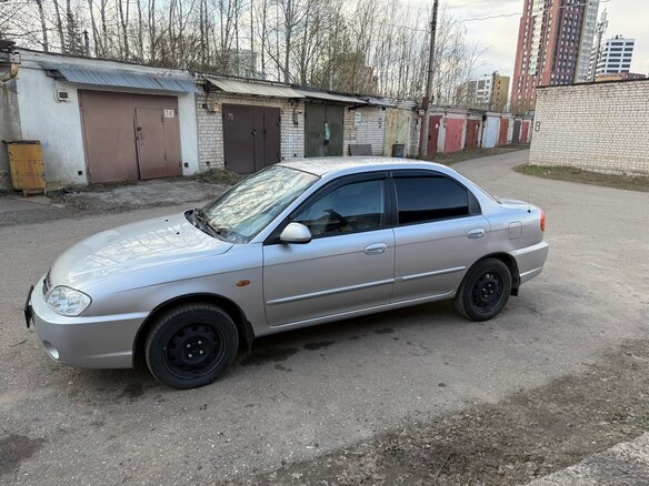 2006 Kia Spectra I Рестайлинг 2, серебристый, 395000 рублей - вид 5
