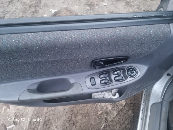 2004 Hyundai Accent ТагАЗ II, серебристый, 225000 рублей - вид 9