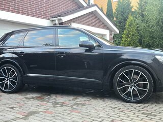 2019 Audi Q7 II (4M), чёрный, 4900000 рублей, вид 2