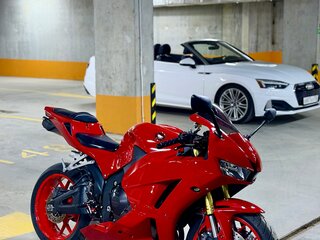 2022 Honda CBR 600RR, красный, 949000 рублей, вид 2