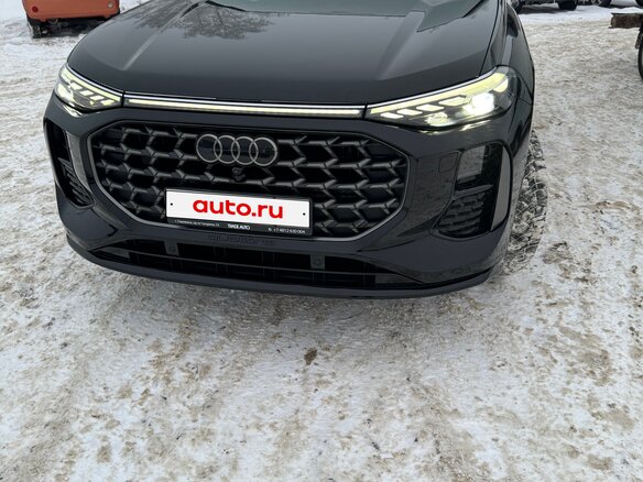 2023 Audi Q6 45 TFSI, чёрный, 8085000 рублей