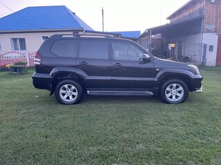 2008 Toyota Land Cruiser Prado 4-speed 120 Series Рестайлинг, чёрный, 2400000 рублей, вид 4